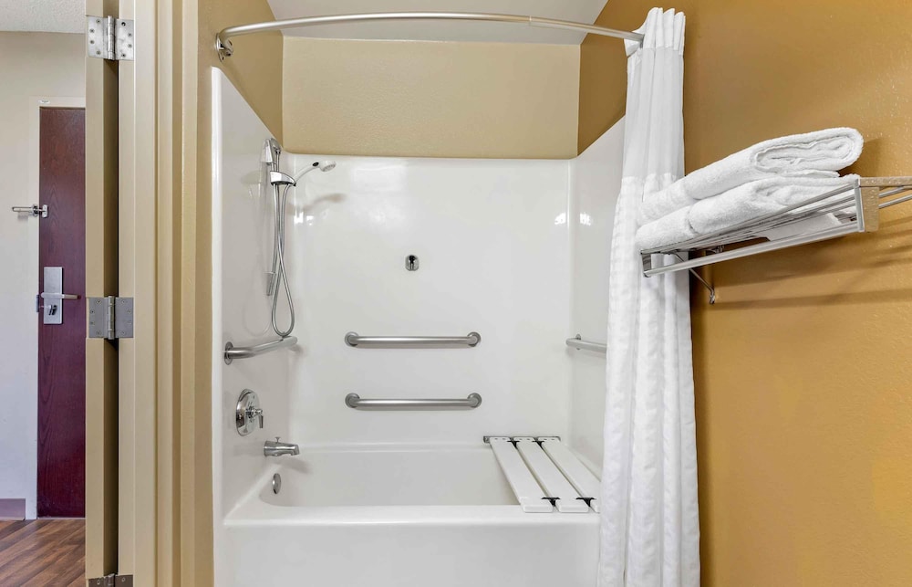 Extended Stay America Fremont - Fremont Boulevard South 59/60