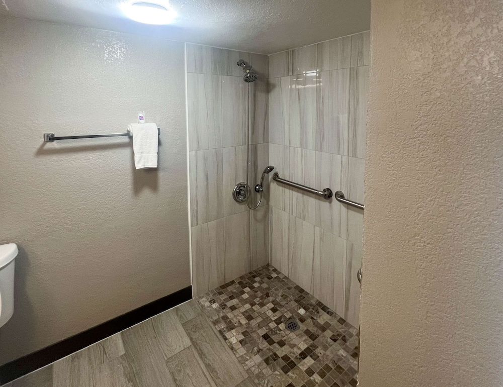Motel6 Glendale, AZ 46/48