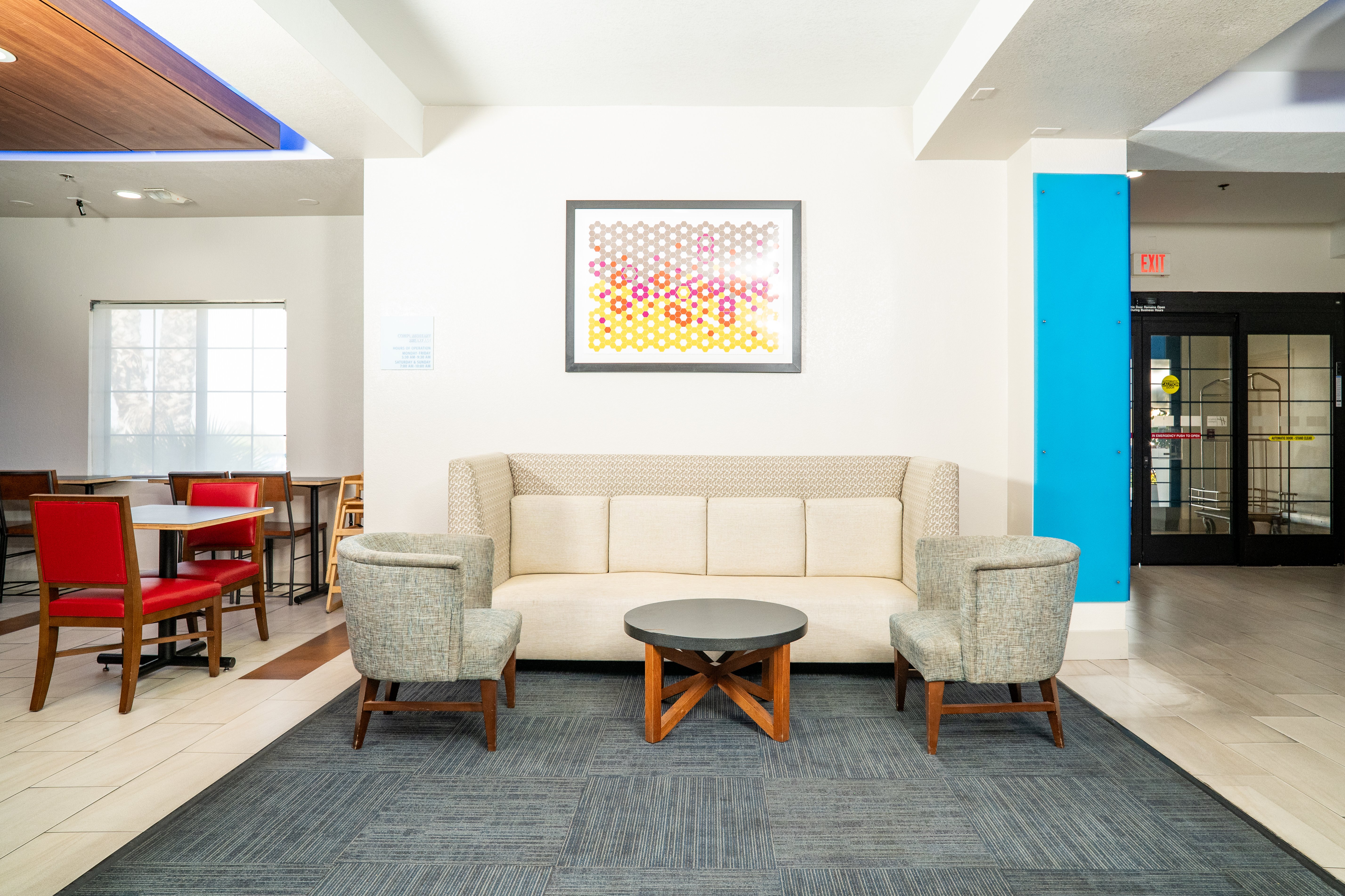 Holiday Inn Express Hotel & Suites Hesperia 41/56