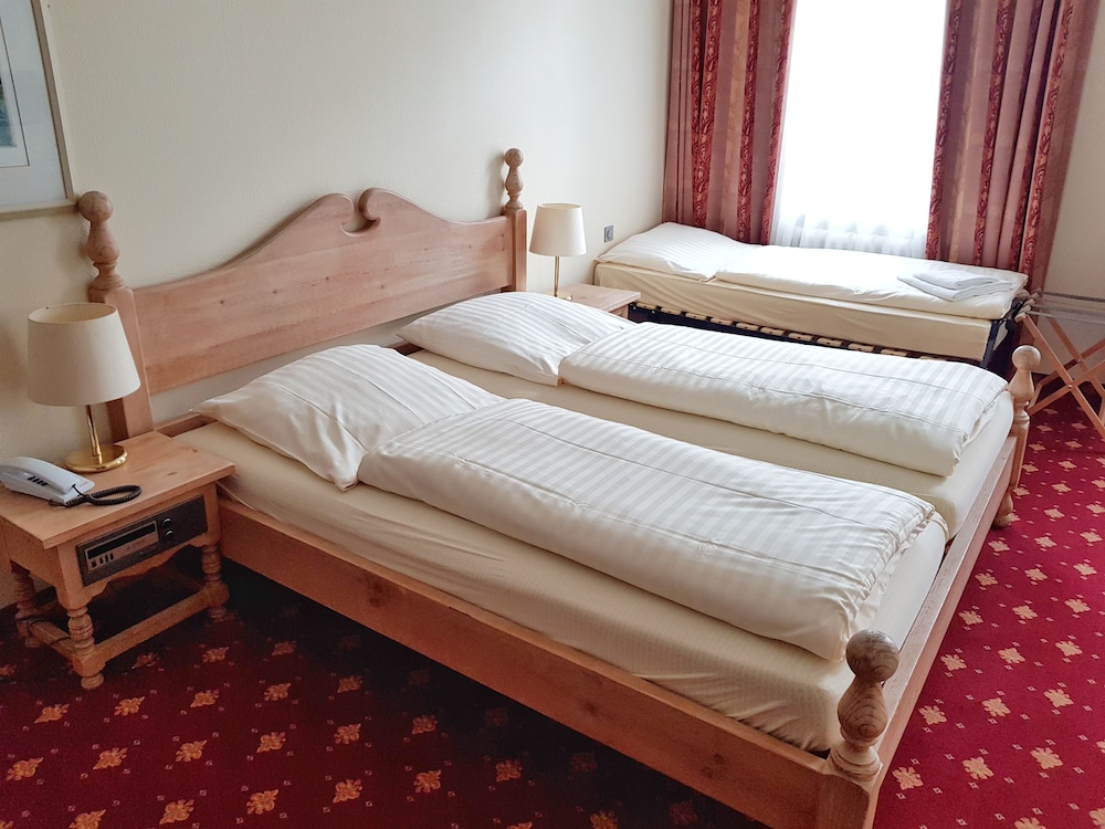 Hotel Kronprinz 18/38