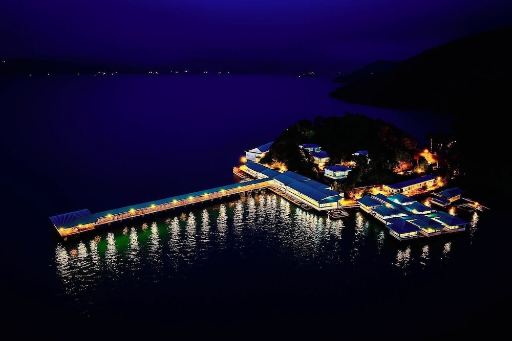 Coron Underwater Garden Resort 5/54