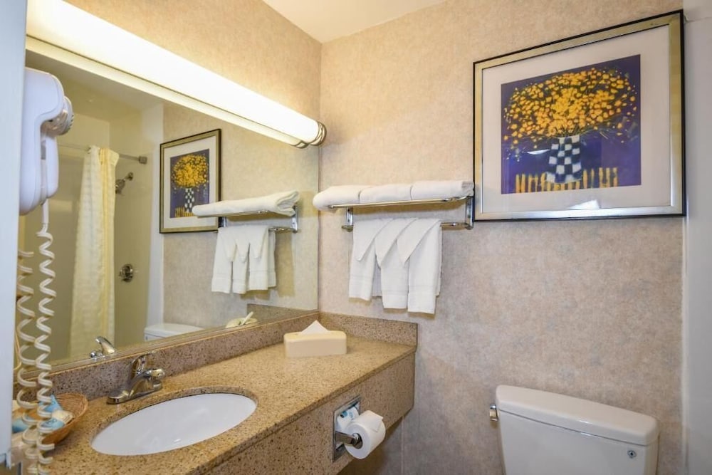 Charles River Inn 25/27