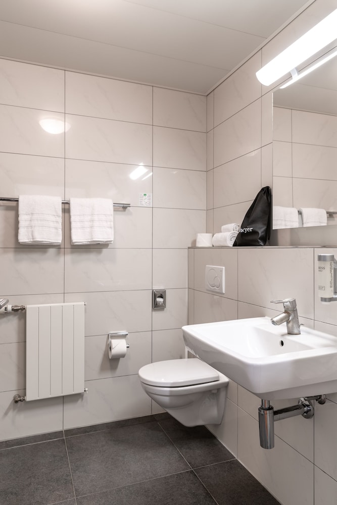 Hotel Sursee 34/34