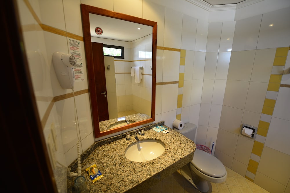 Papillon Hotel 49/50