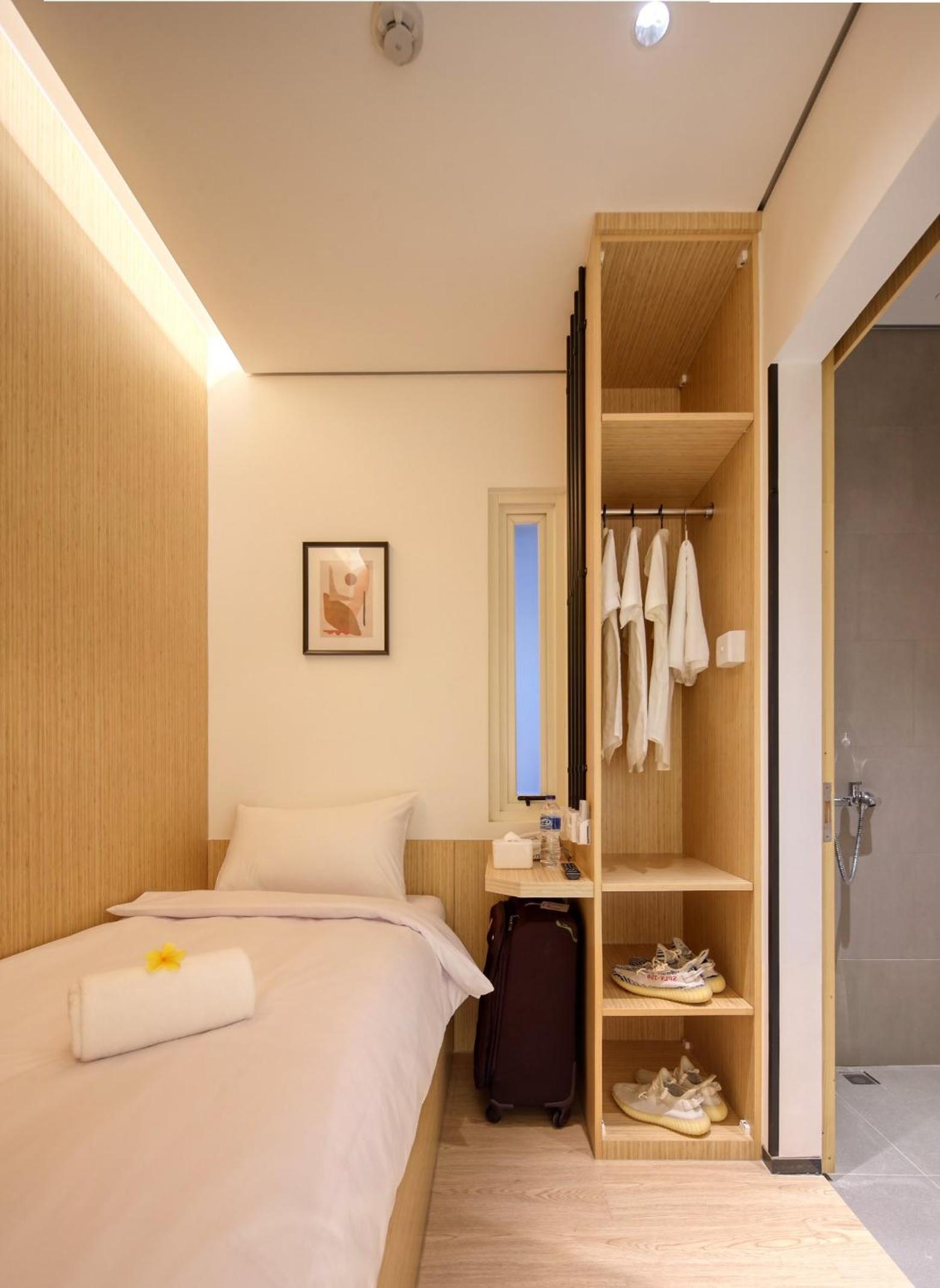 Cool Living Jakarta 11/33