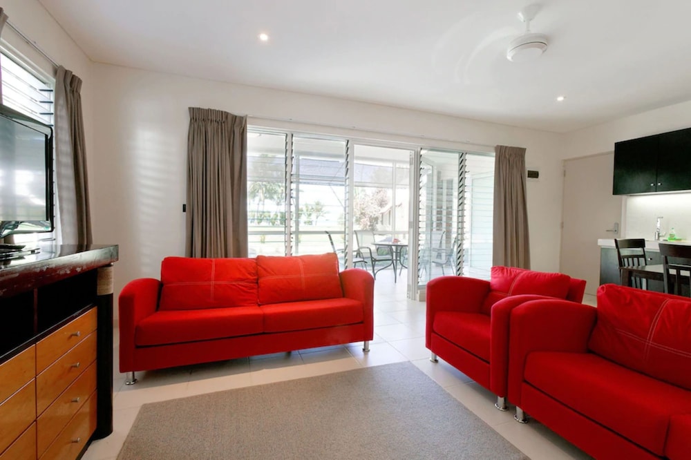 First Landing Beach Resort and Villas 21/50