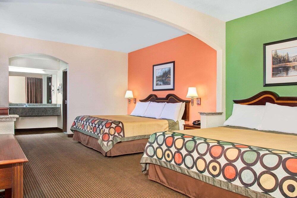 Belleza Inn & Suites Humble / FM 1960 17/36