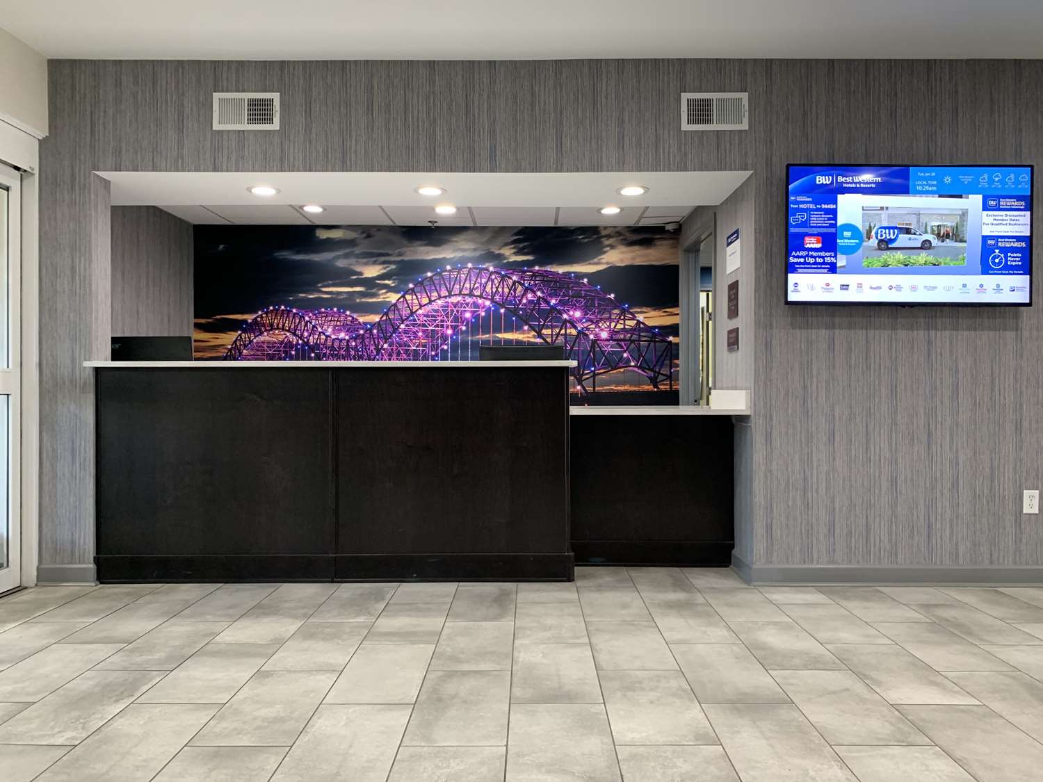 Best Western Plus Olive Branch Hotel & Suites 3/32