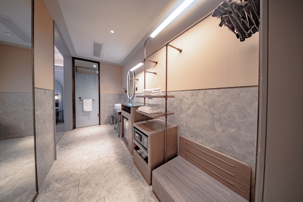 Mercure Lanzhou Downtown 23/50