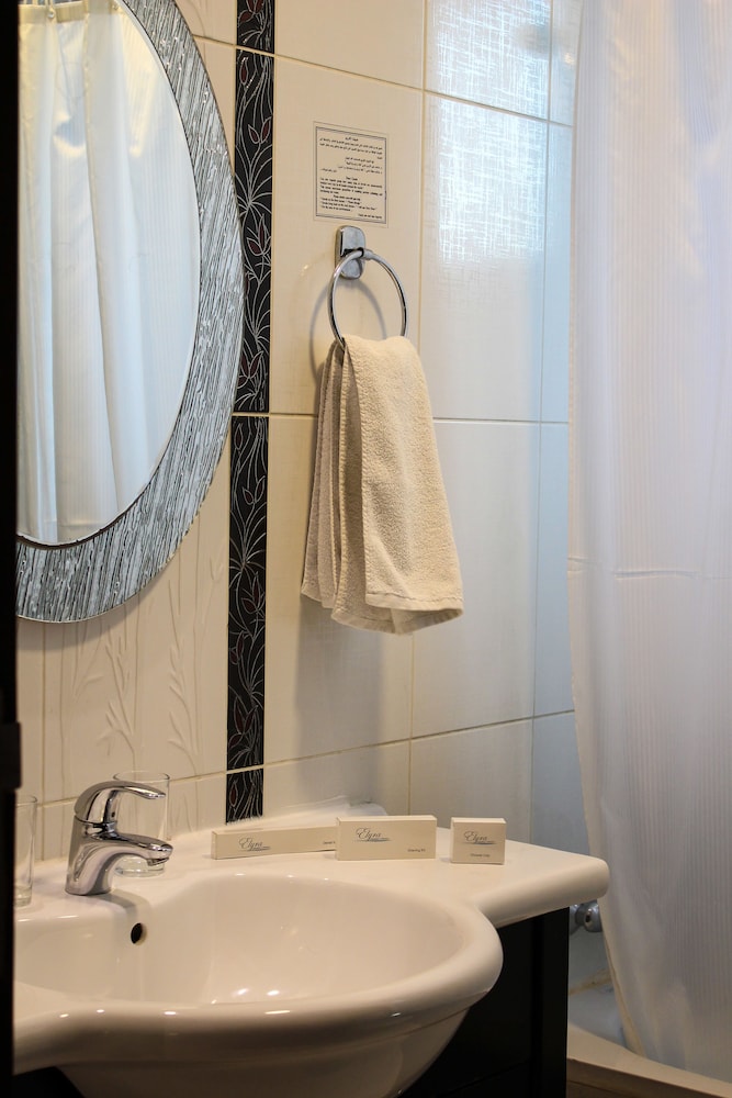 RETAJ HOTEL 12/61