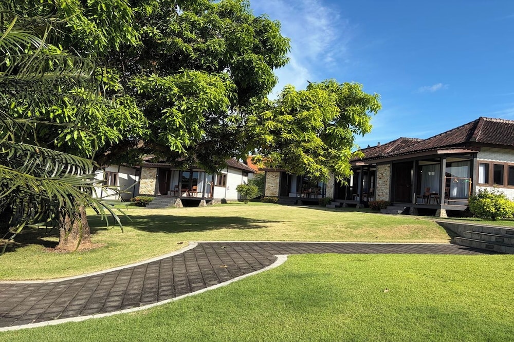 Hi Blue Bali Melasti Resort by ZUZU 43/49
