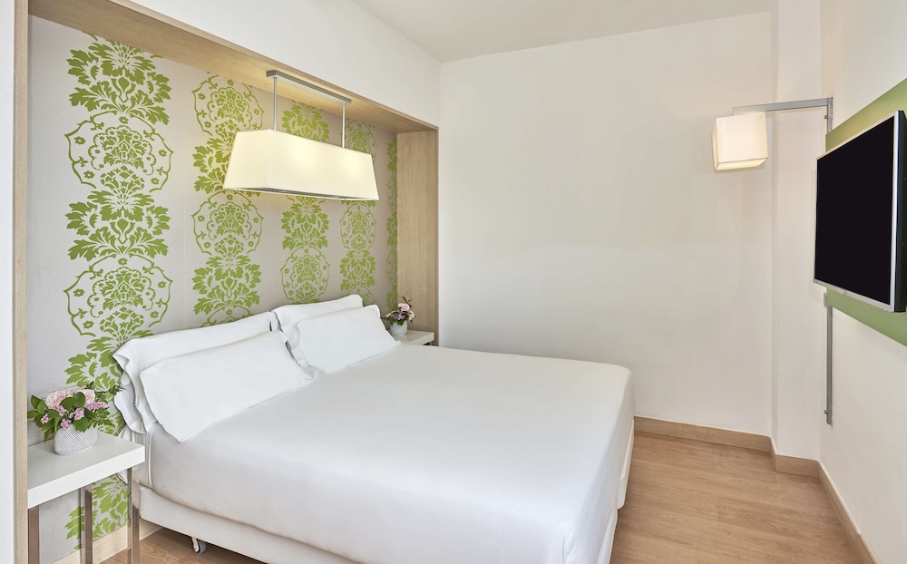 New Style, Junior Suite, Double Bed, Nh Campo de Cartagena 3/8