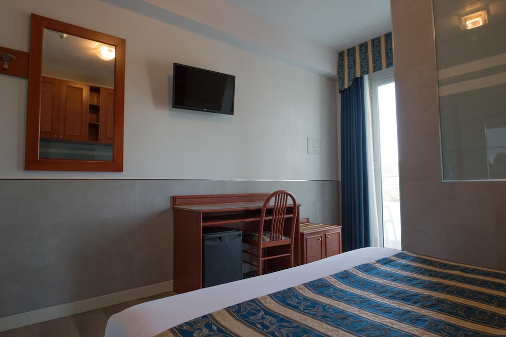 Hotel Colombo 34/50