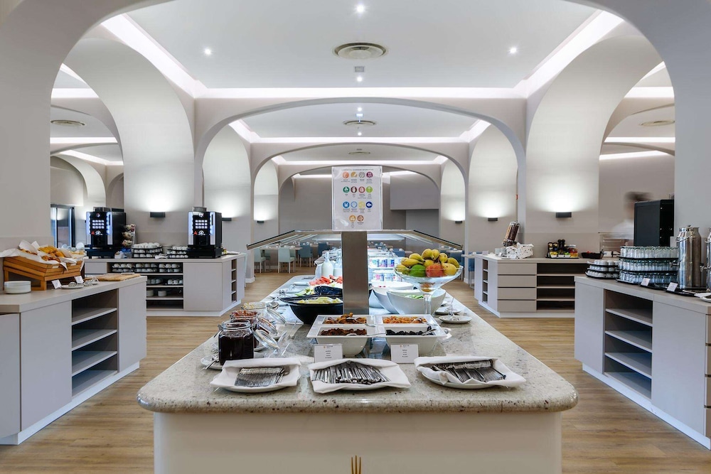Jupiter Albufeira Hotel - Family & Fun 66/80