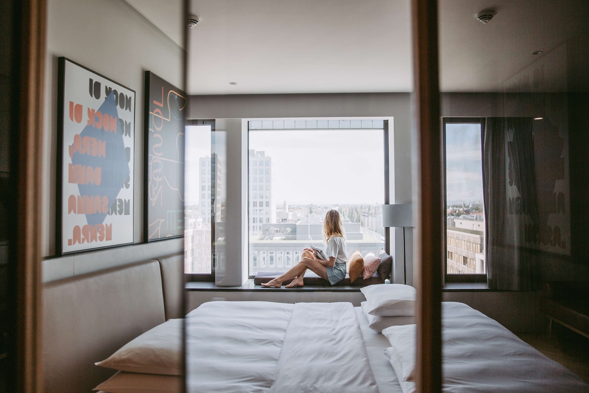 Room, King Bed, City View