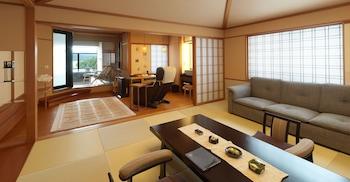 SUPERIOR, SUITE, FOREST VIEW, PRIVATE HOT SPRING BATH