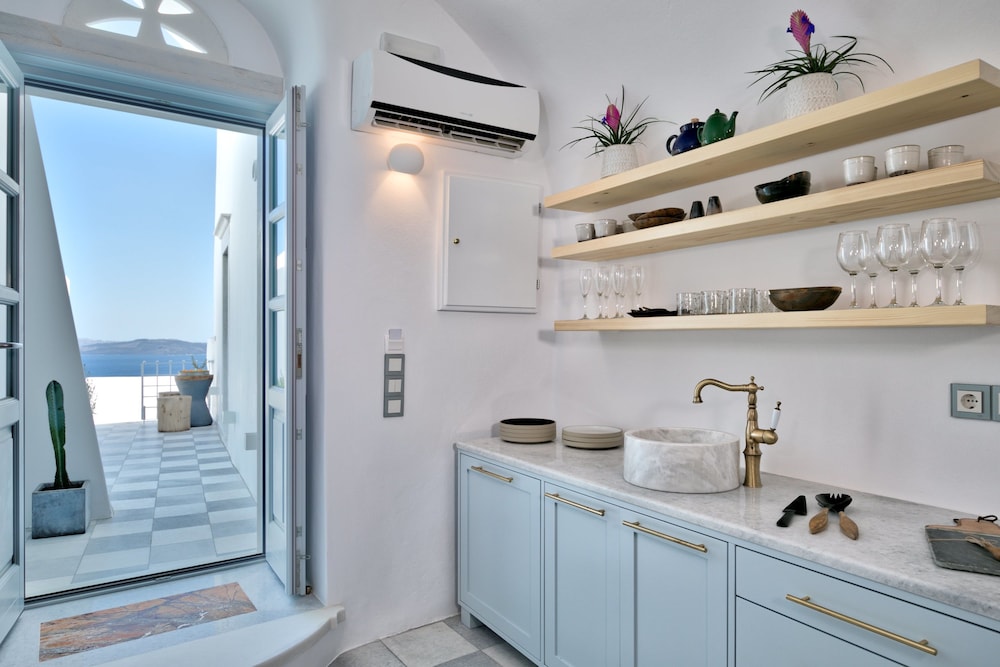 Namaste Suites By Caldera Houses 49/50