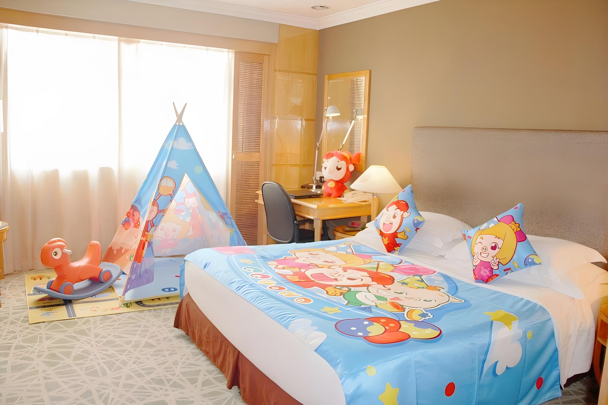 Theme, Double Bed