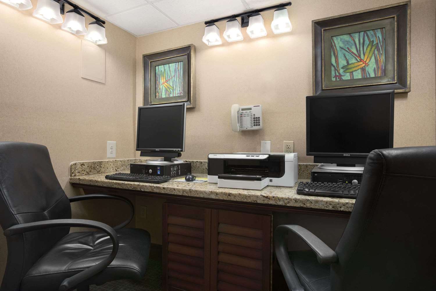 Days Inn by Wyndham Las Cruces 5/9