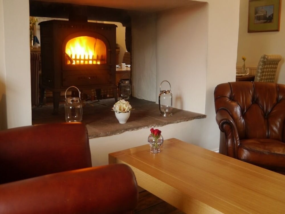 The 3 Millstones Inn 30/53