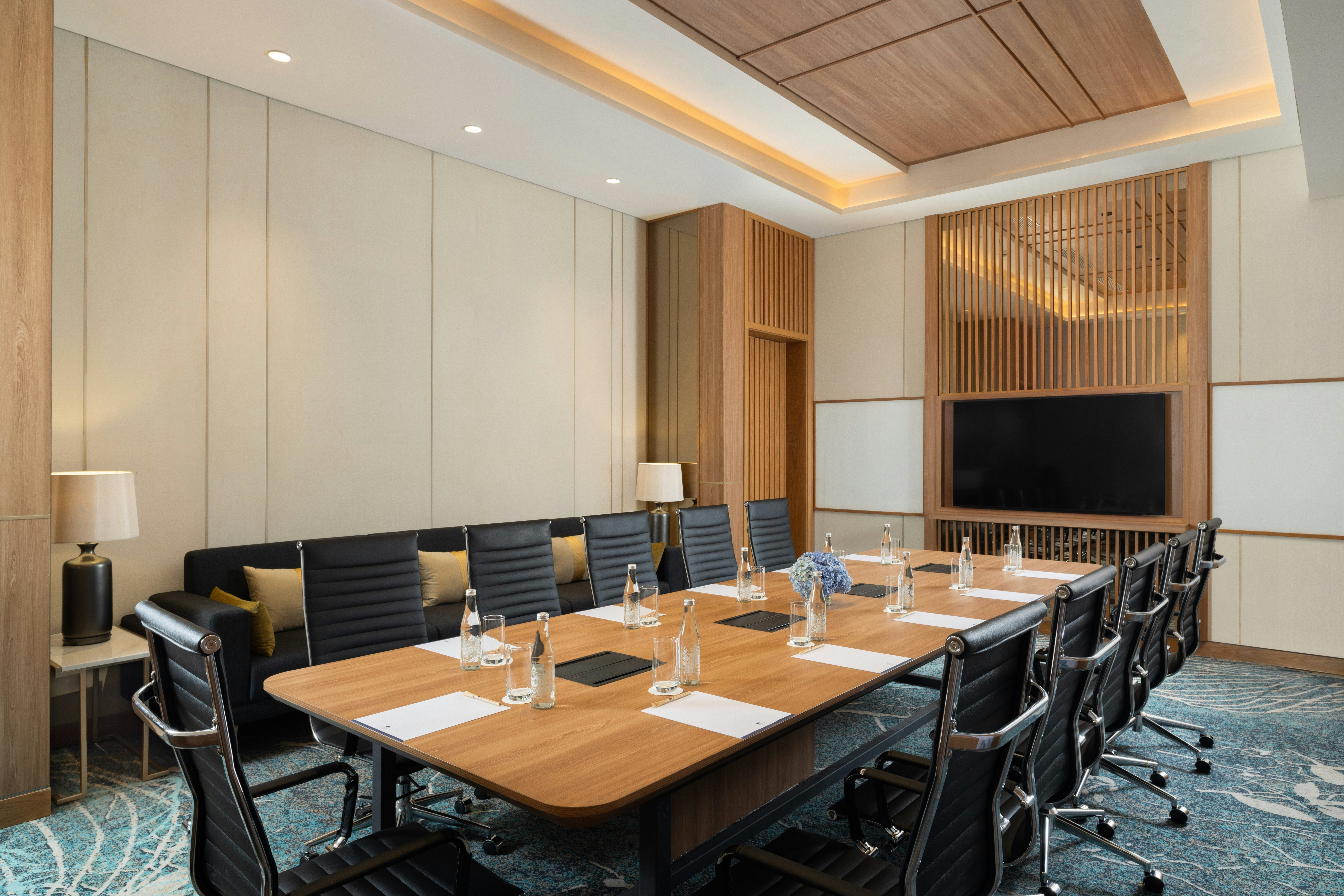 DoubleTree by Hilton Jakarta Bintaro Jaya 39/47
