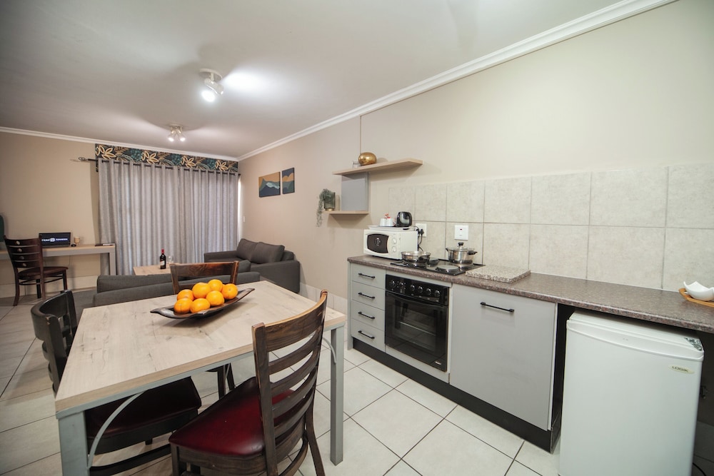 Hotel Tzaneen 49/70