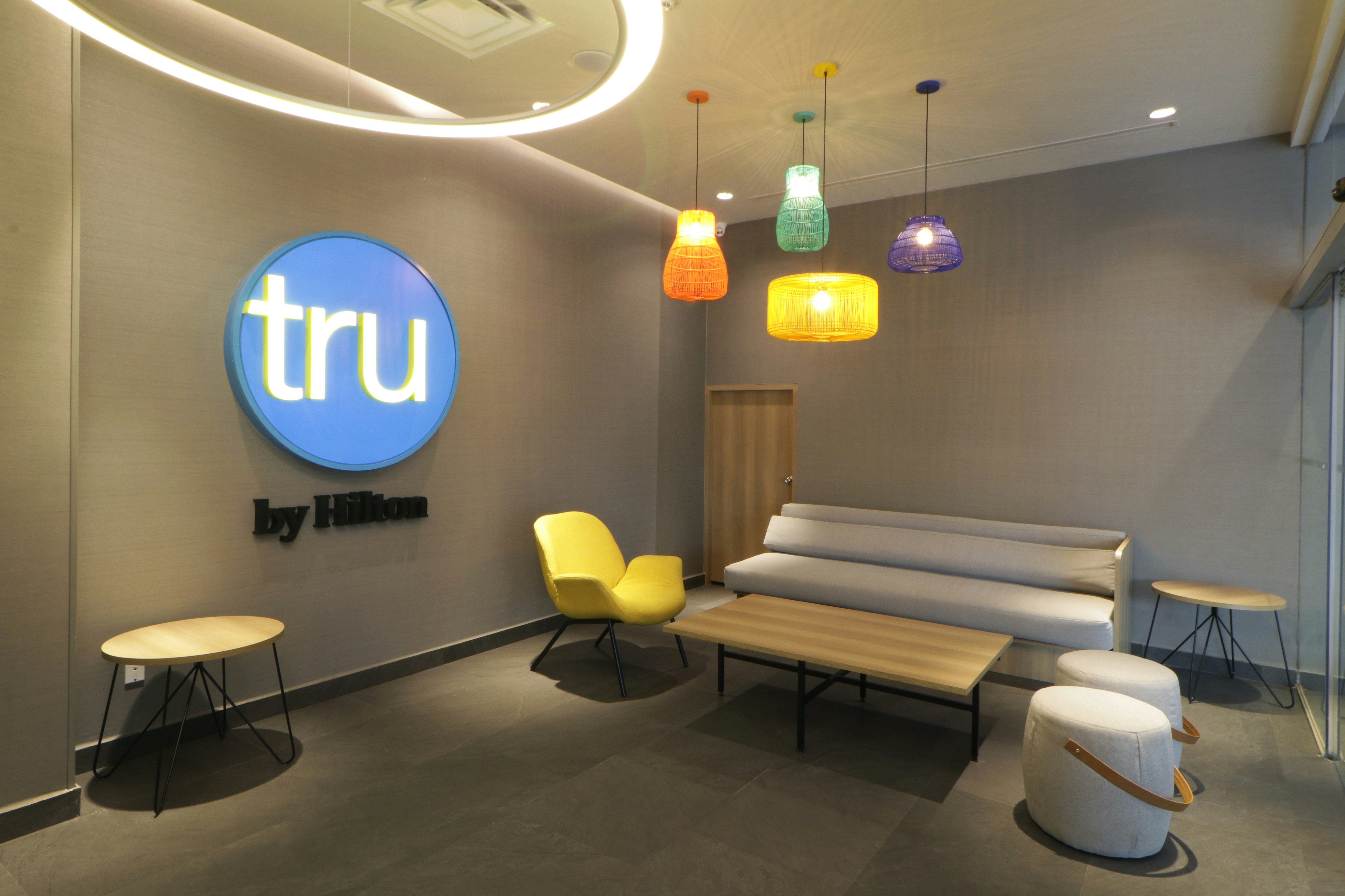 Tru by Hilton Monterrey Fundidora 25/45