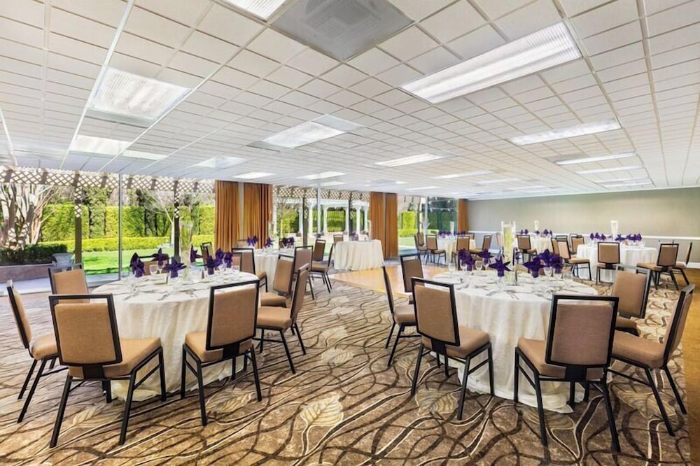 Handlery Hotel San Diego 27/45