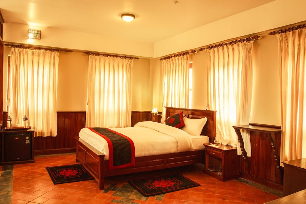 Bhaktapur Paradise Hotel 8/40