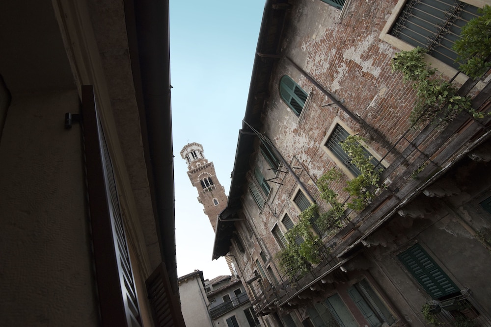 Albergo Mazzanti 9/60
