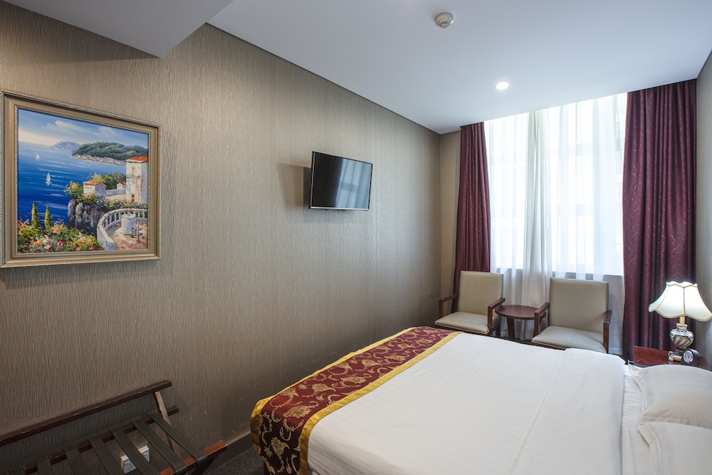 MEGABOOM CITY HOTEL 16/54