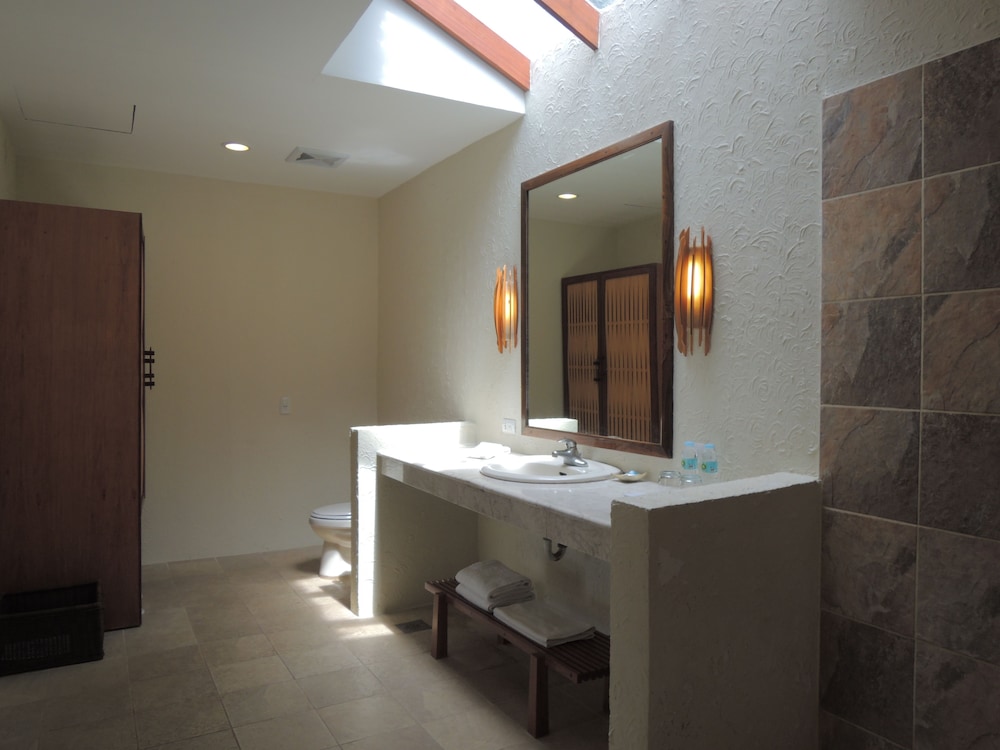Bluewater Sumilon Island Resort 50/50