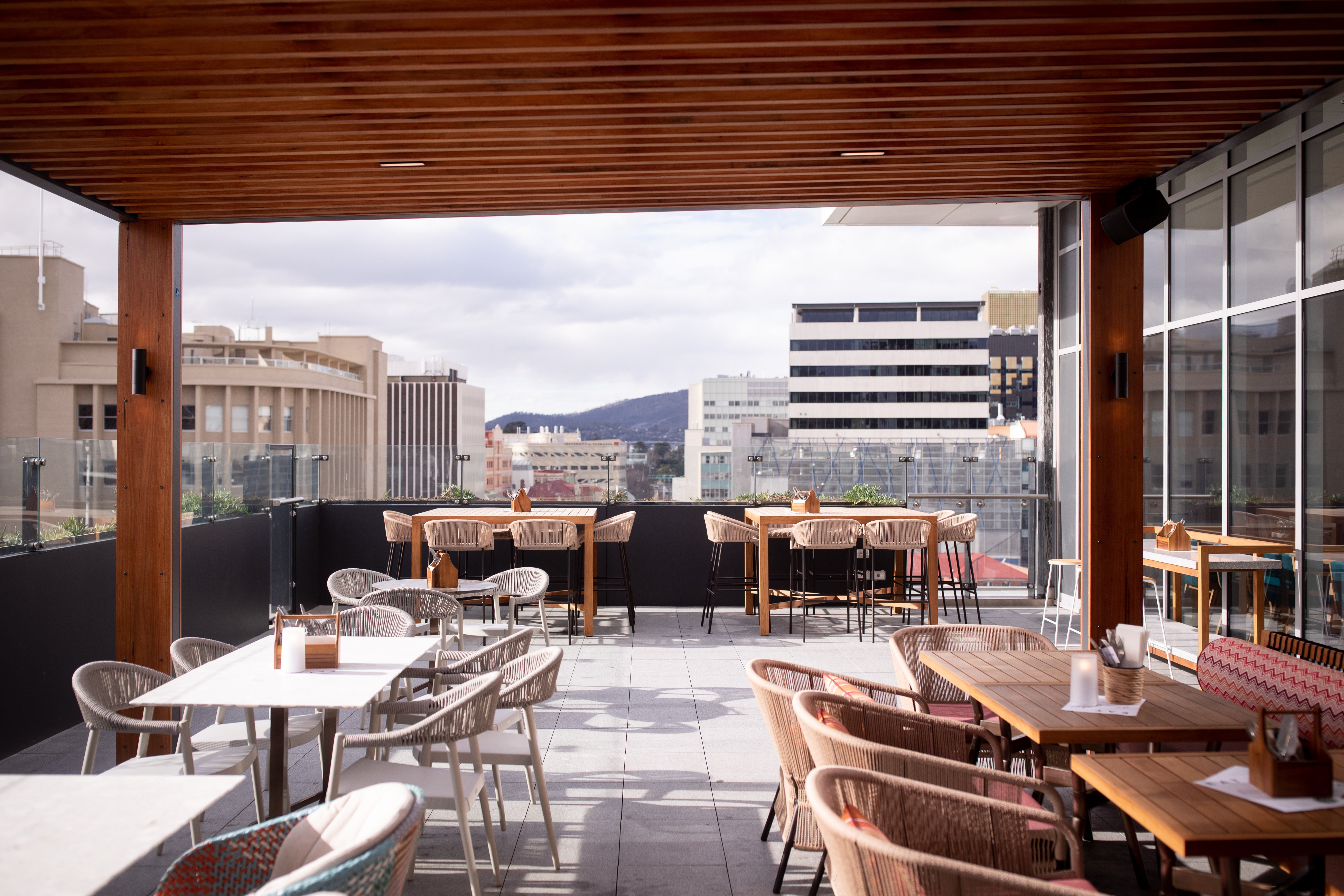 Crowne Plaza Hobart 53/73