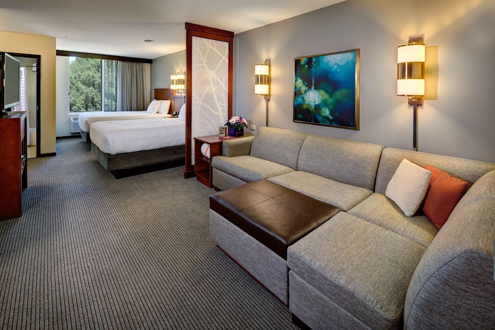 Hyatt Place UC Davis 14/50