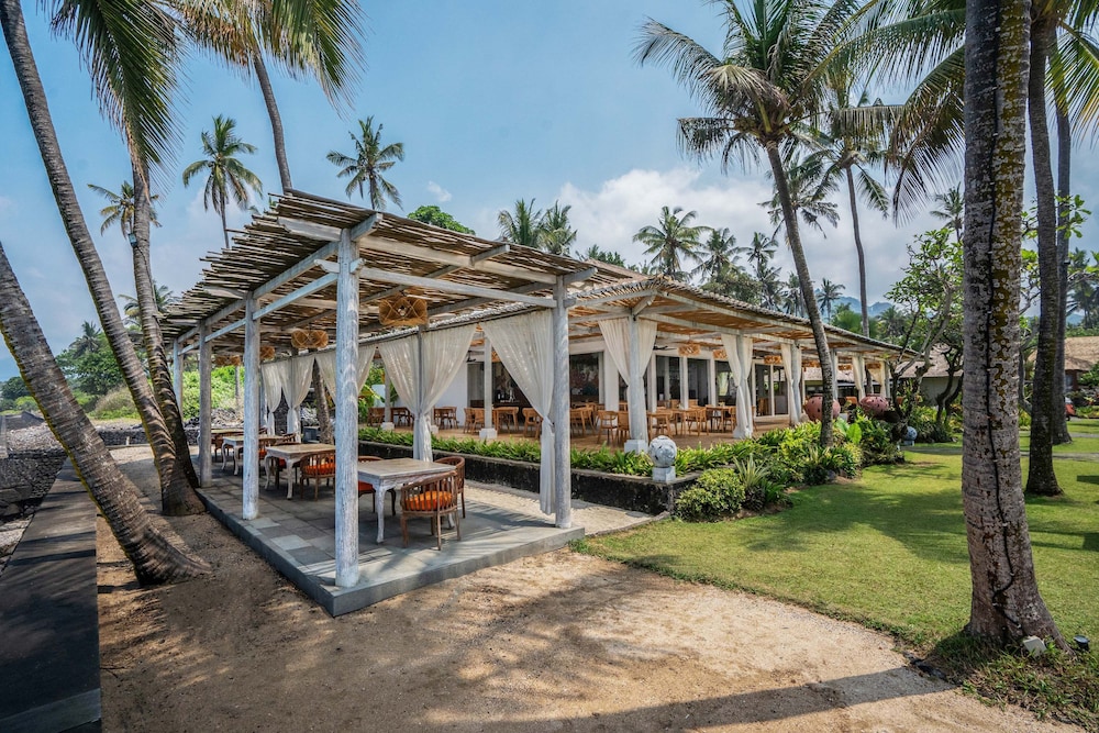 Nirwana Beach And Resort 35/46