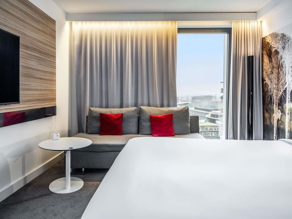STANDARD, DOUBLE BED, ACCESSIBLE