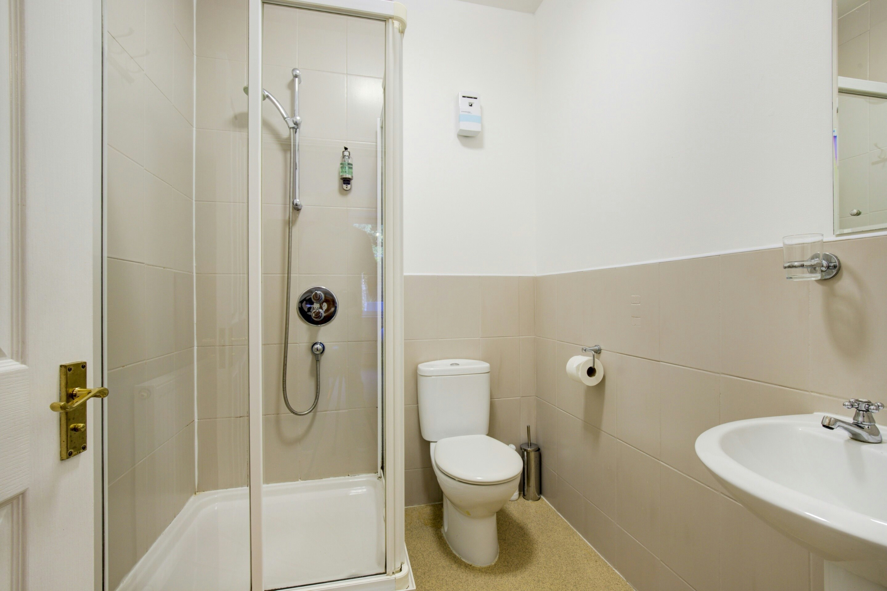 OYO Eastbank Hotel, Speyside Scotland 33/36