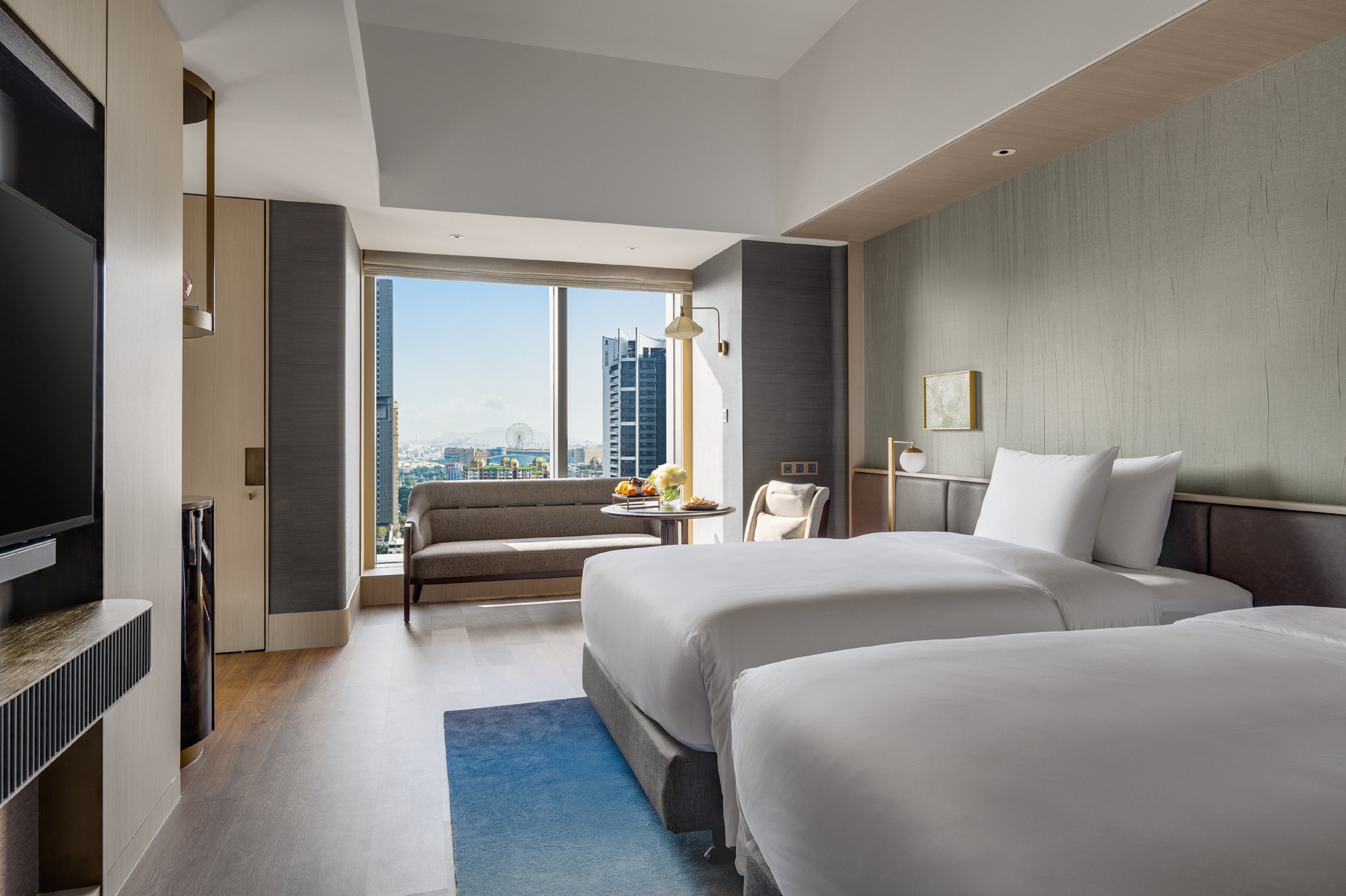 Intercontinental Kaohsiung 17/76