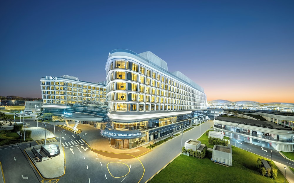Hilton Garden Inn Guangzhou Baiyun Airport photo1