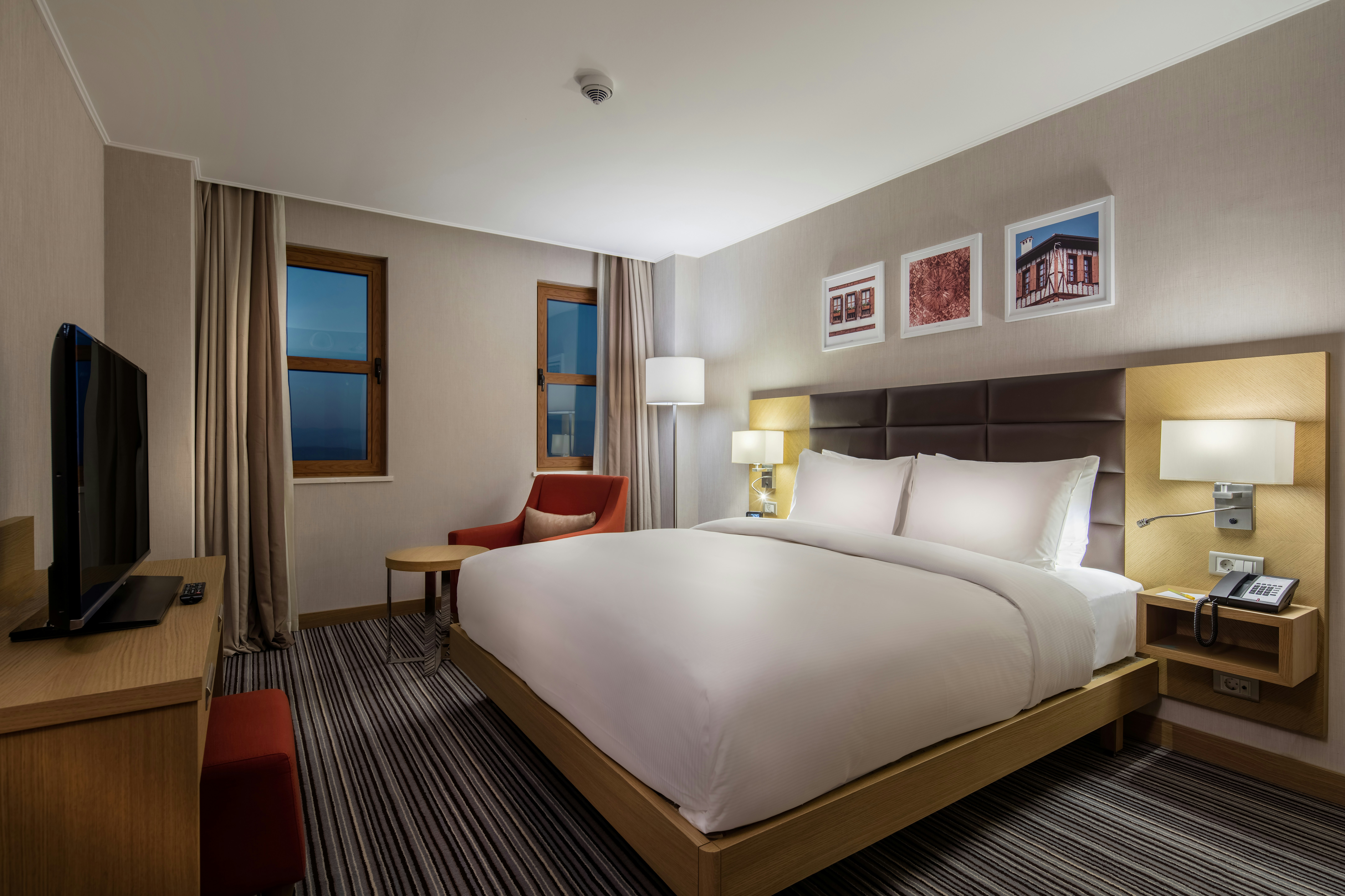 Room, King Bed