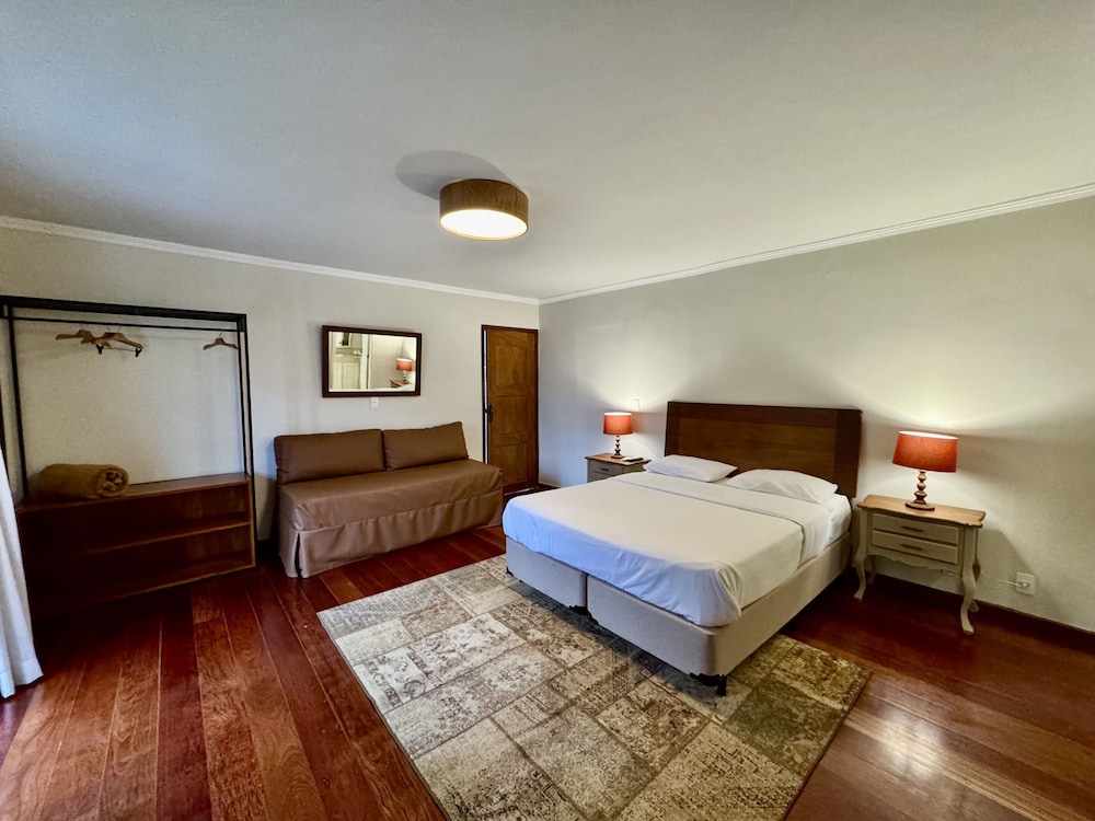Hotel York 8/50