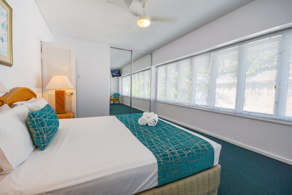 BALBOA HOLIDAY APARTMENTS 14/59