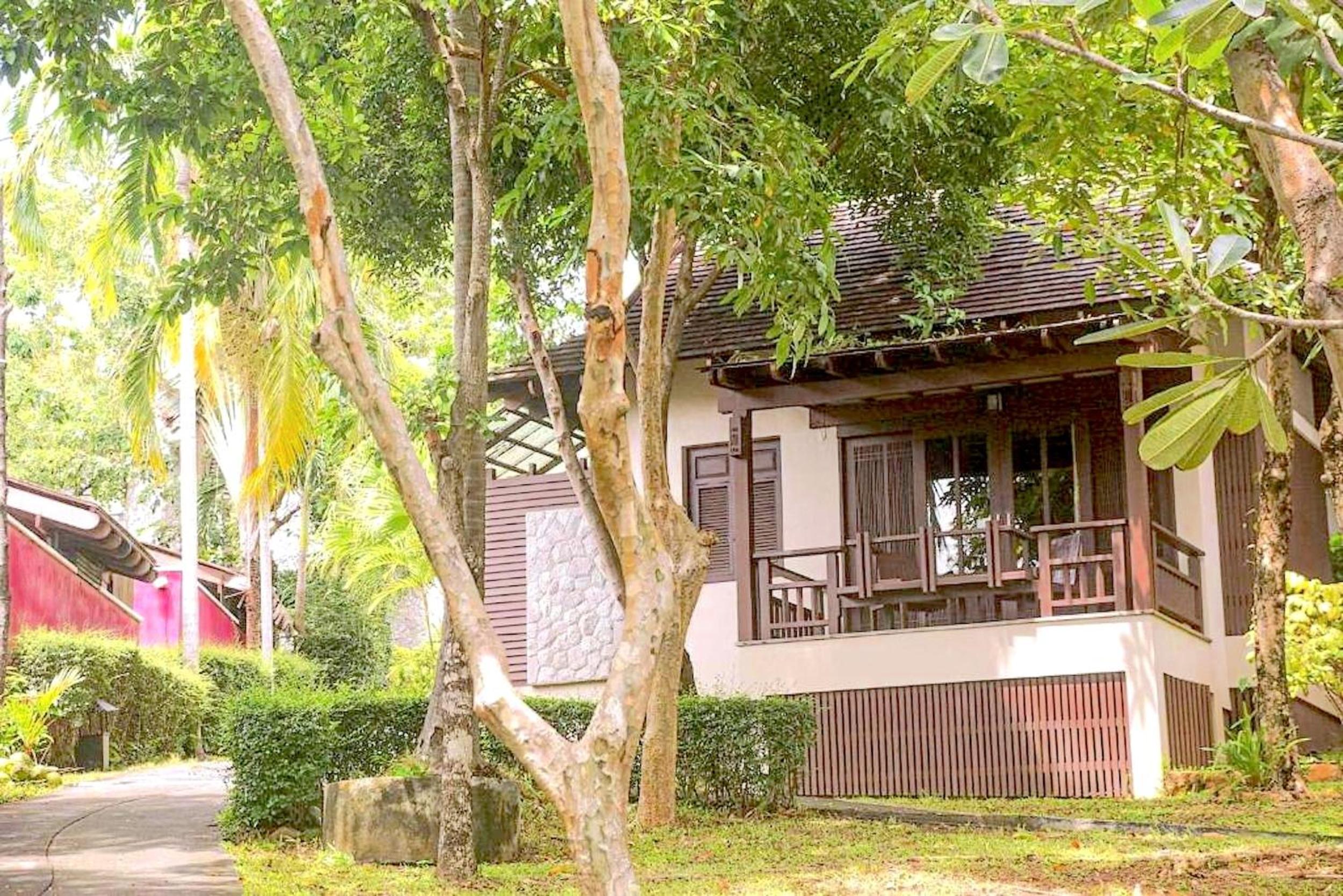 Bhundhari Villas 8/63