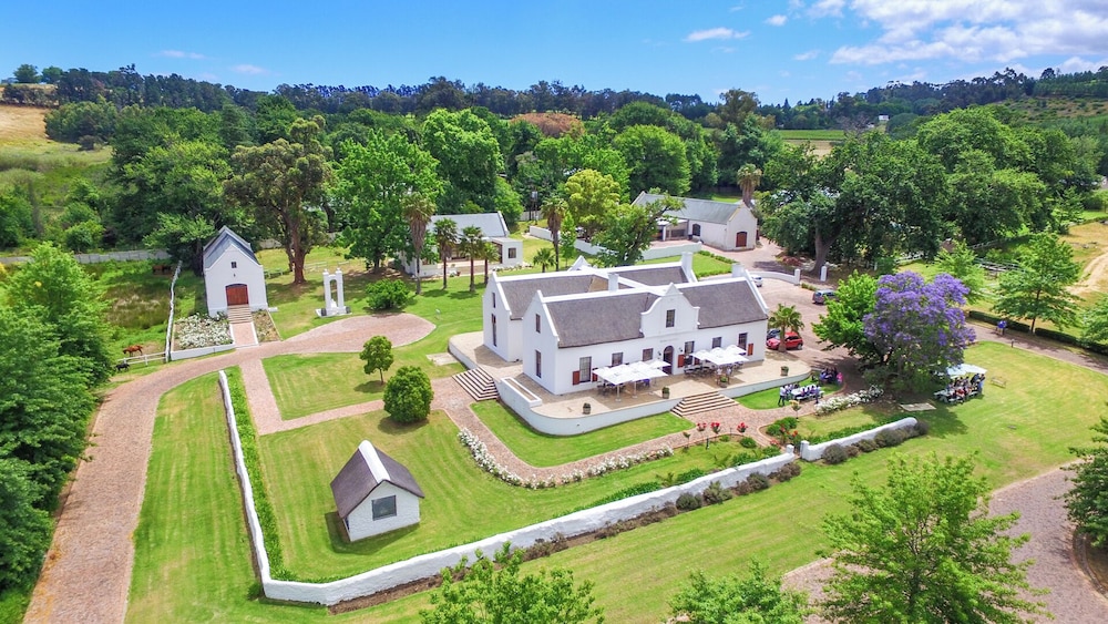 Zorgvliet Country Lodge 62/66