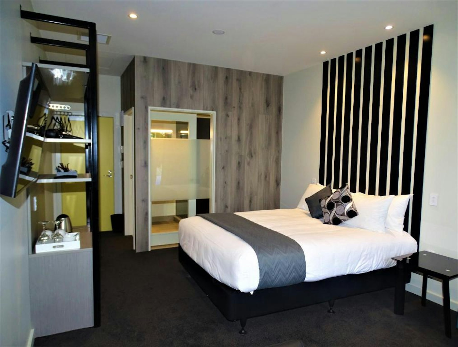 The Marlborough Riverside Hotel 11/48