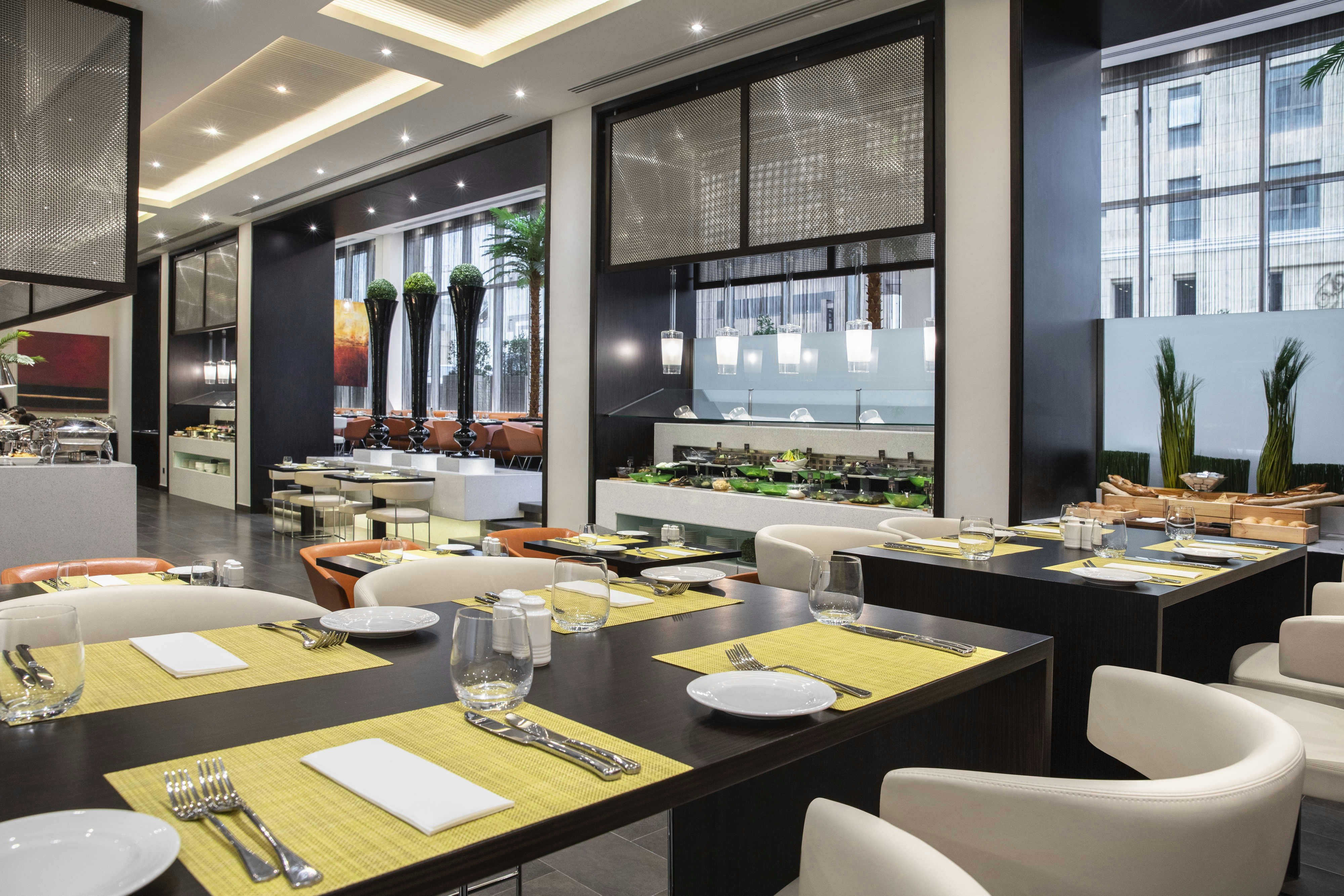 سنترو عليا من روتانا(Centro Olaya By Rotana) 33/50