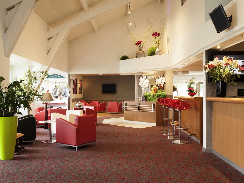Ibis Nemours 48/69