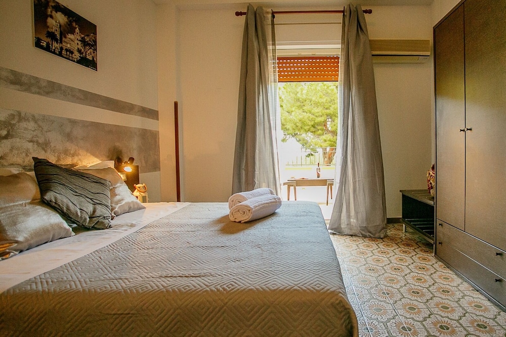 Deluxe, Double Bed, Sea View, Terrace