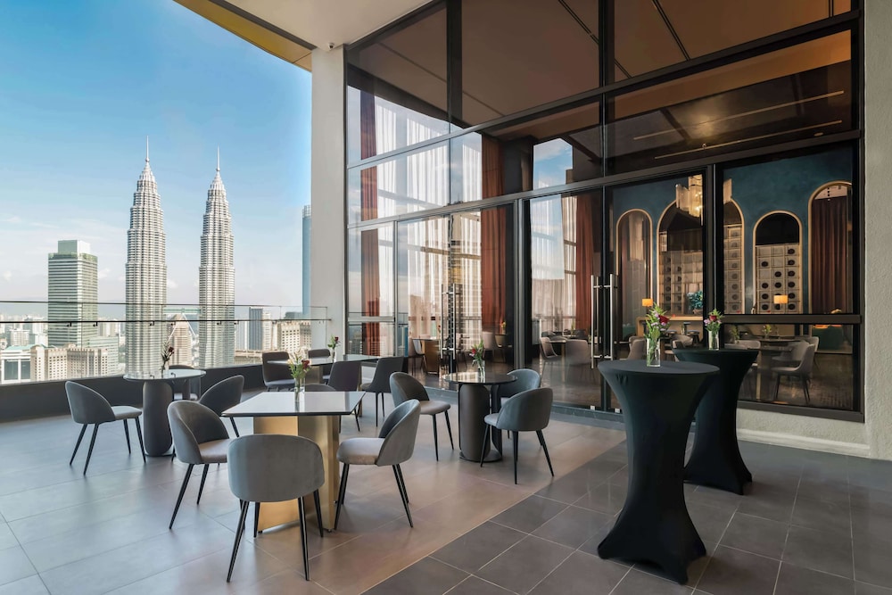 Wyndham Suites KLCC 30/47