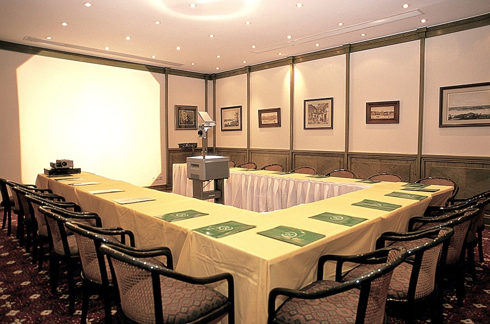 Istanbul Royal Hotel 37/44